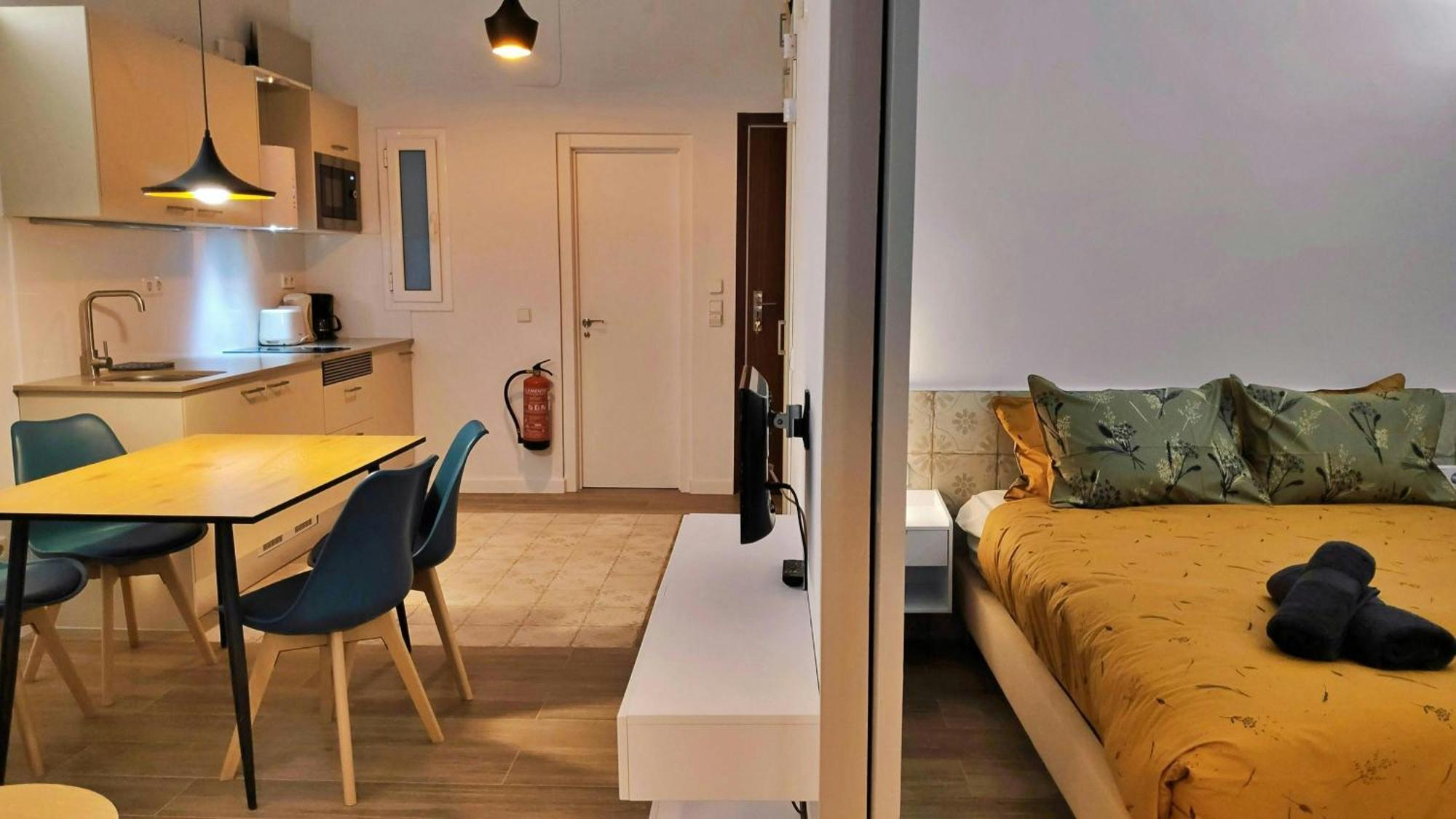 Апартаменты Sant Antoni 3 - Downtown Barcelona. Modern Экстерьер фото