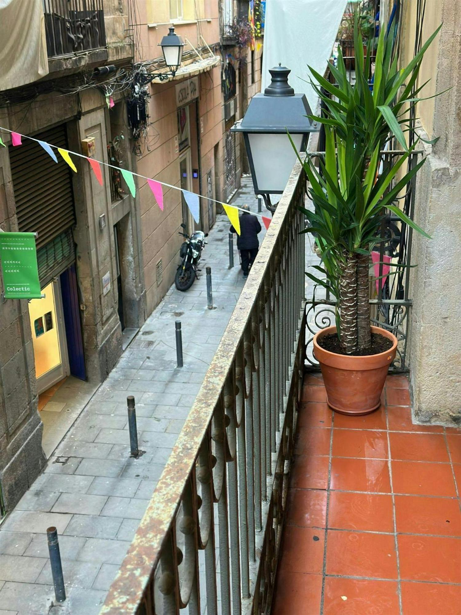 Апартаменты Sant Antoni 3 - Downtown Barcelona. Modern Экстерьер фото